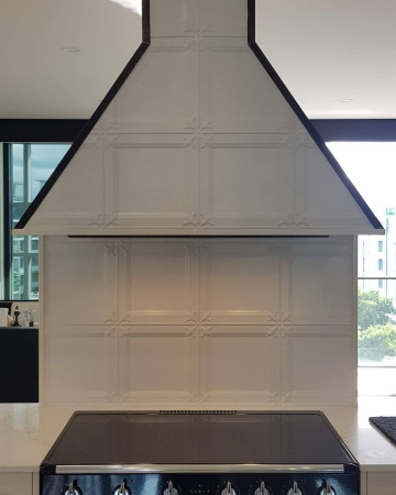 apm_watson_bay_white_rangehood