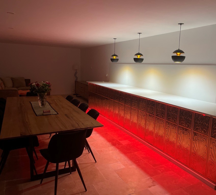 CUSTOM COPPER BAR Tarragindi